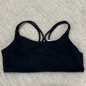 Ivivia black sports bra